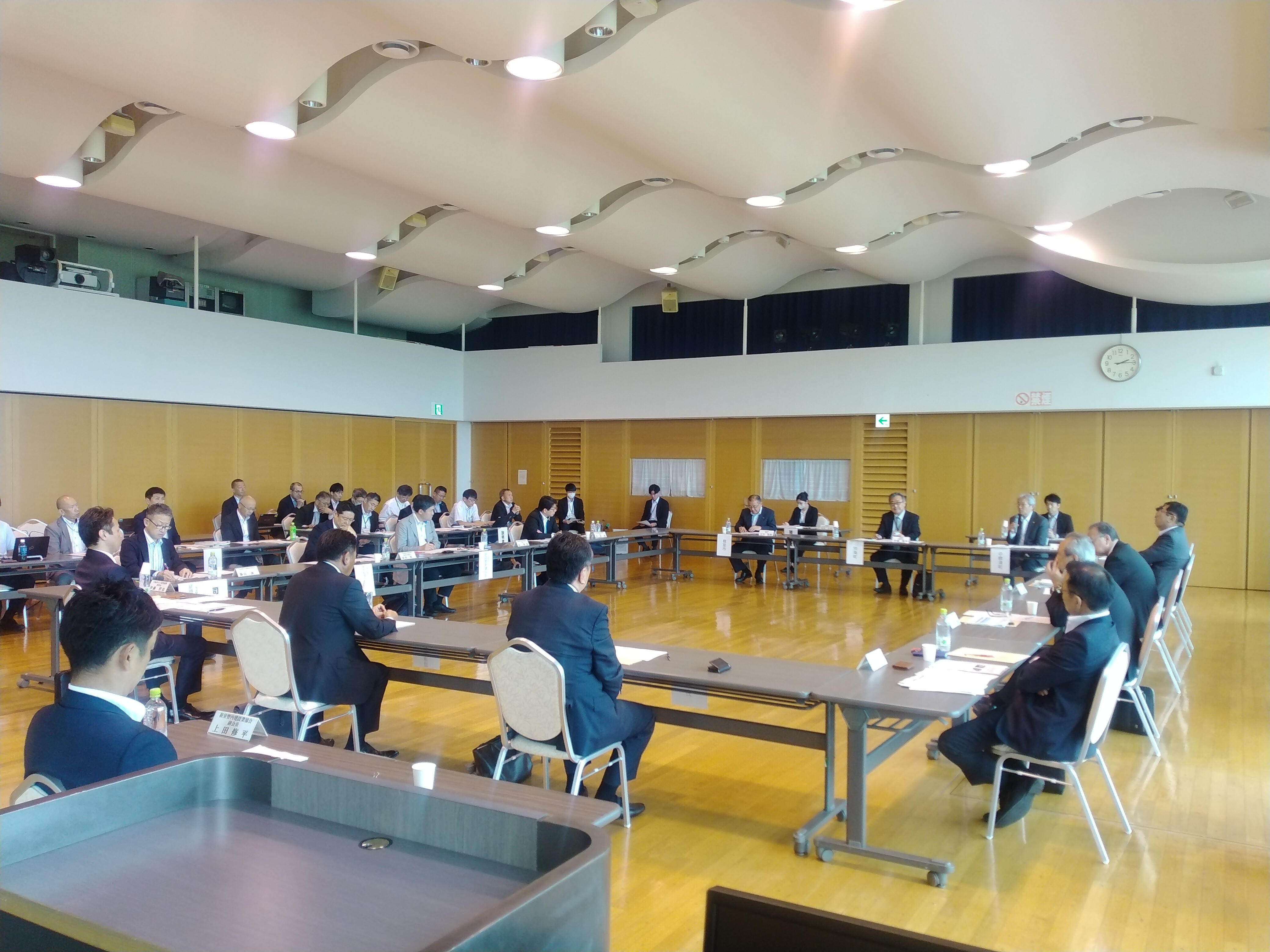 令和6年度根室地域づくり連携会議の様子