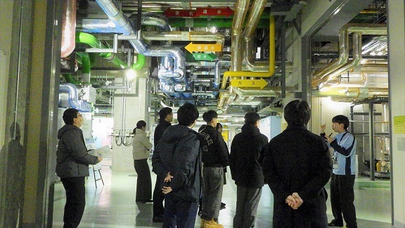 11_施設見学1.JPG