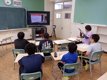 01-2_環境学習会(おちいし).JPG